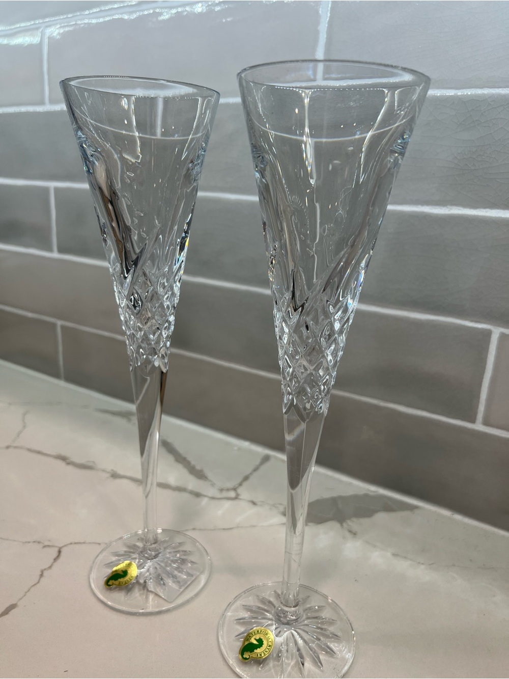 Waterford Crystal Champagne Flutes (2) in Presentation Box Never Used - Picture 2 of 11